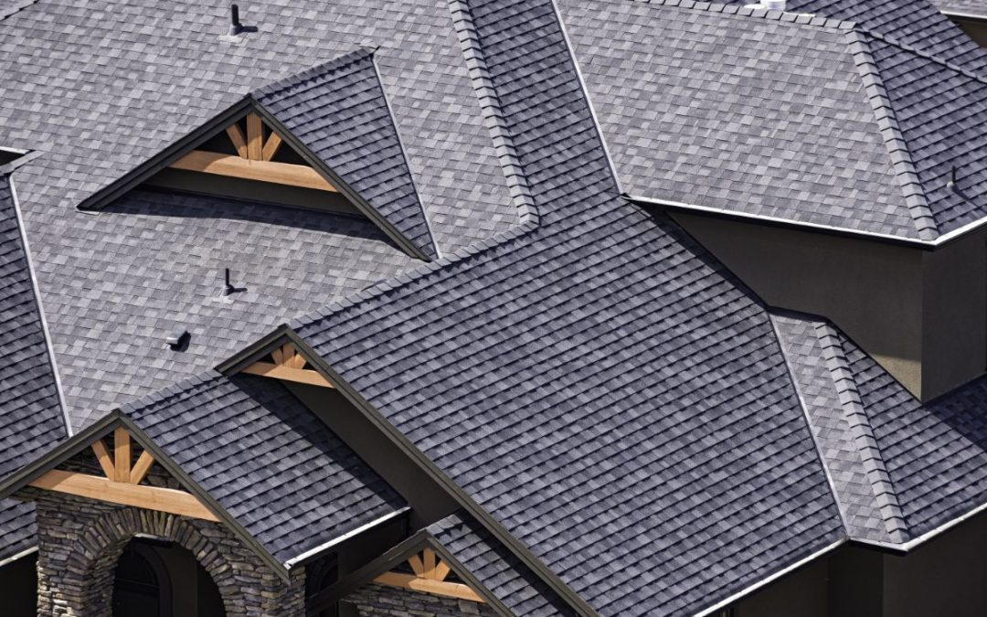 5 Factors Affecting How Well Asphalt Shingle Roofs Age