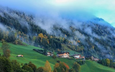 The Best Time of Year to Replace Your Roof in Colorado